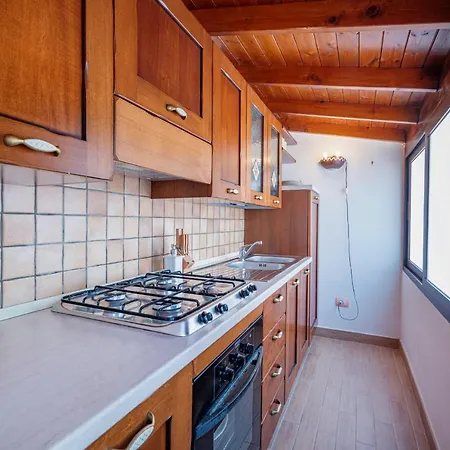 Poltu Quatu With Terrace Apartment Porto Cervo